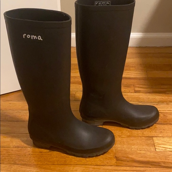 roma rubber boots